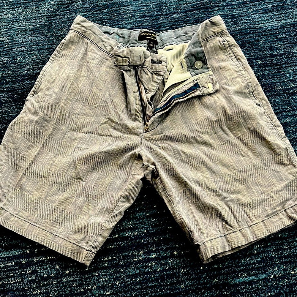 Banana Republic- Mens Shorts